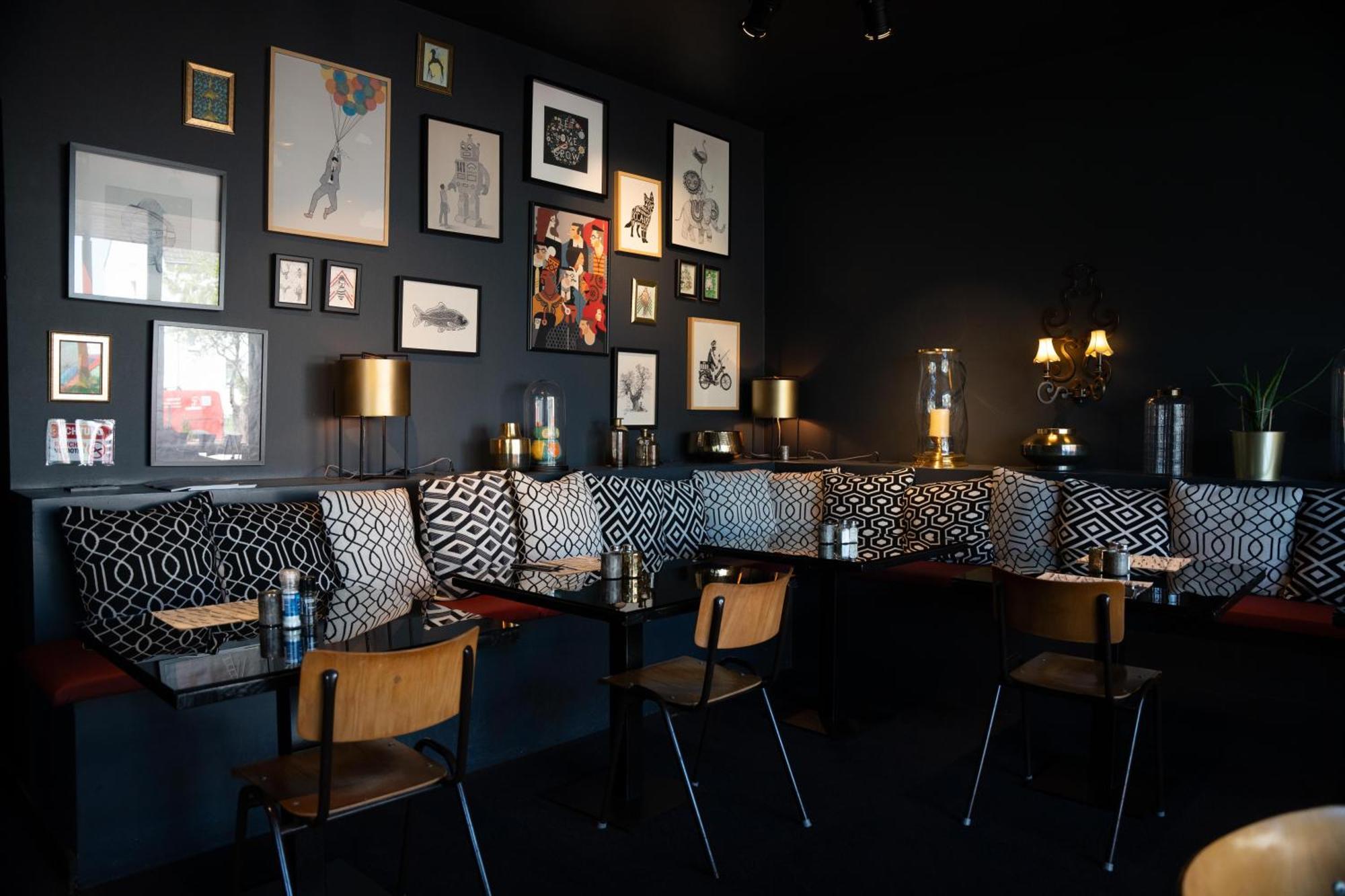 Hotel Medo Koeln Bagian luar foto