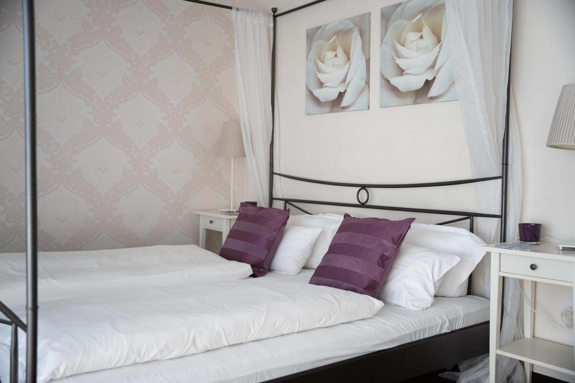Hotel Medo Koeln Bagian luar foto